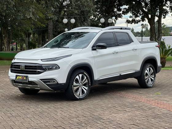 FIAT TORO 2.0 16V TURBO DIESEL VOLCANO 4WD AT9